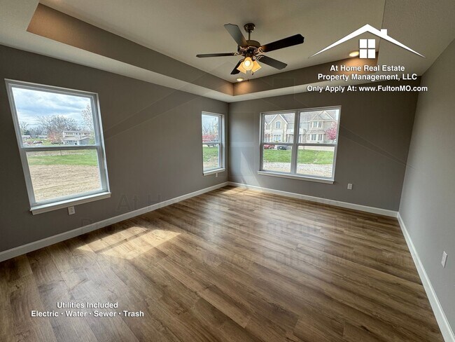 Building Photo - 2610 N Bluff St