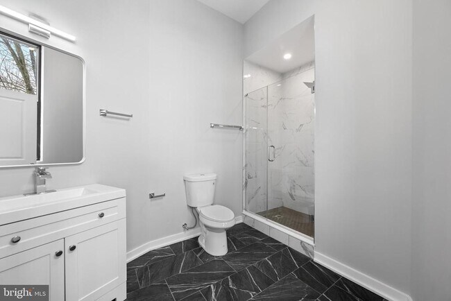 Building Photo - 36 N Narberth Ave