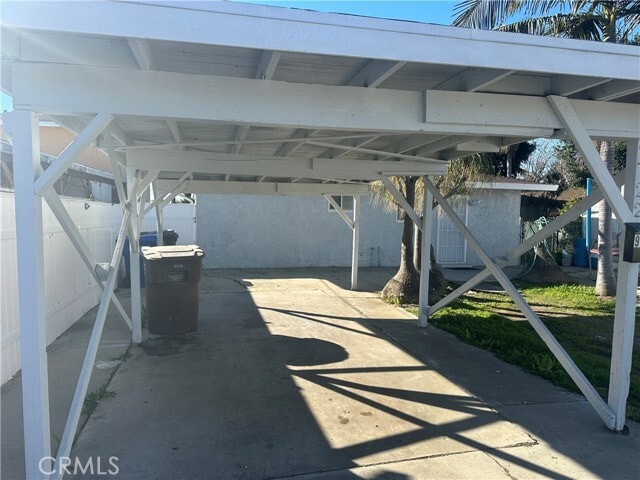 Building Photo - 9722 Rio Hondo Pkwy