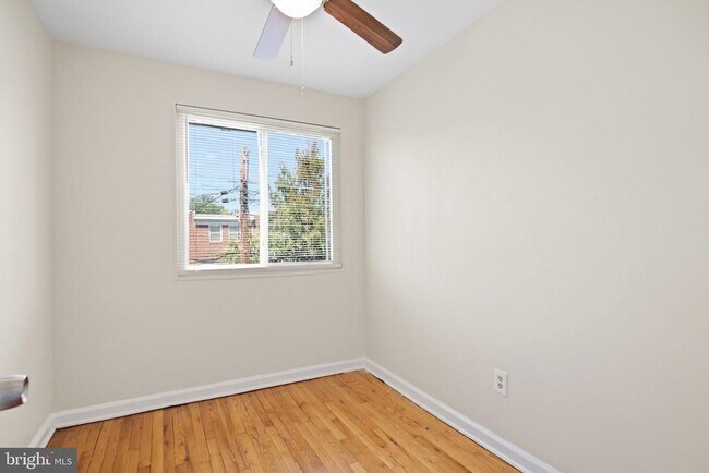 Building Photo - 4229 Fort Dupont Terrace SE