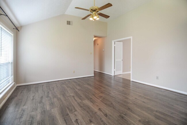 Building Photo - 7703 Hayward Ct