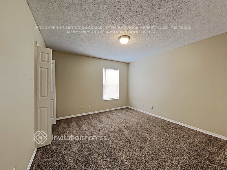 Building Photo - 407 Tess Ct