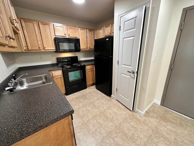 Building Photo - 20 Sentinel Court