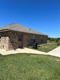 Building Photo - 803 Leifester Cir