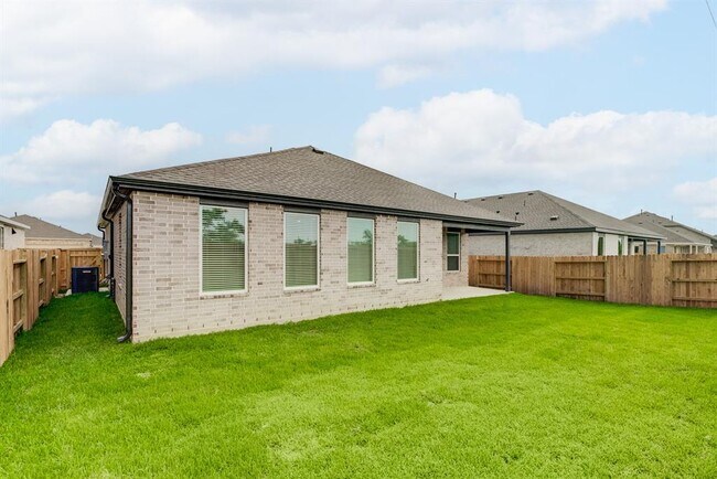 Building Photo - 16542 Texas Palmetto Wy