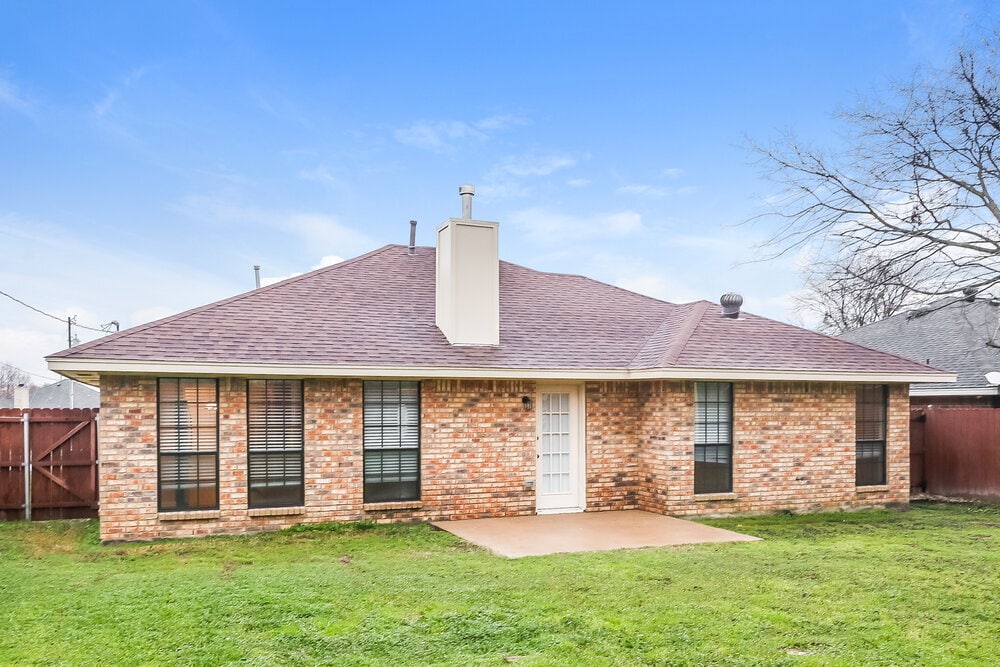 Building Photo - 2131 Trishia Ln