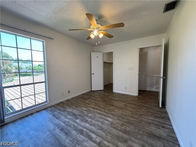 Building Photo - 3257 Prince Edward Island Cir