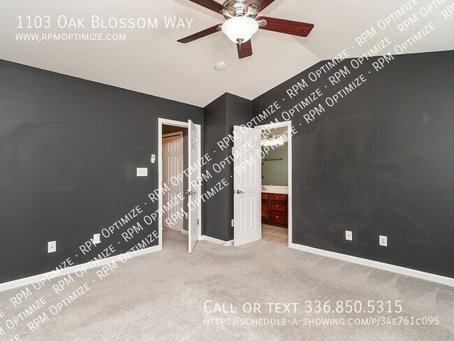 Building Photo - 1103 Oak Blossom Way