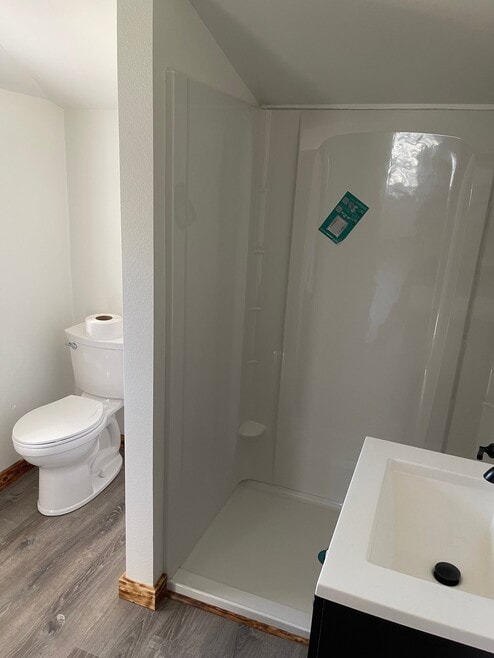 Building Photo - 462 W Ballf St