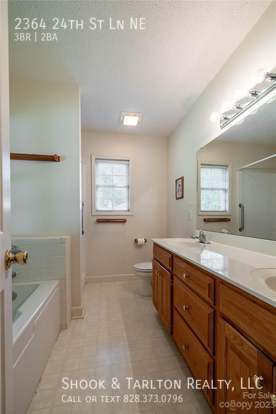 Building Photo - 2364 24th St Ln SE