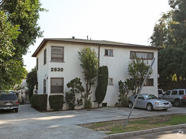 Primary Photo - 2628-2630 Alvira St