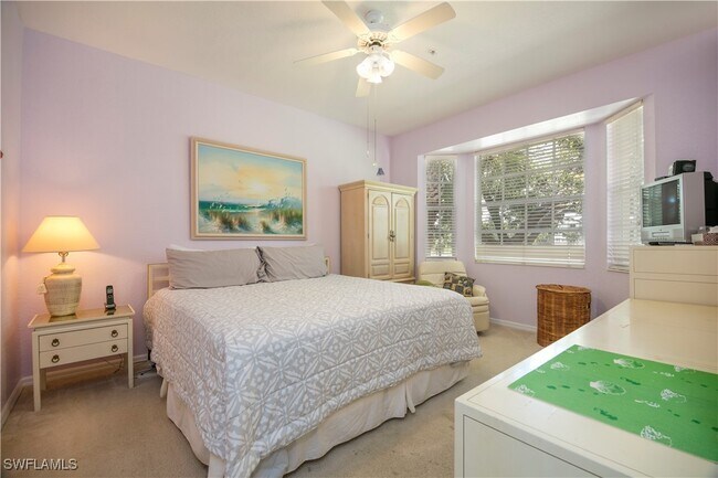 Building Photo - 3964 Bishopwood Ct E