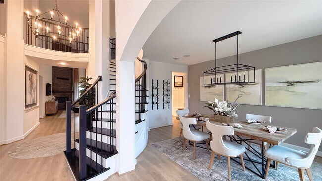 Building Photo - 5603 Logan Ridge Ln