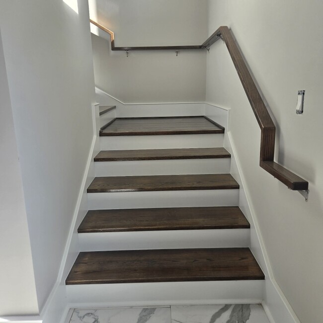 Building Photo - 7708 Appomattox Ave