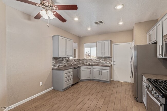 Building Photo - 2441 Erastus Dr