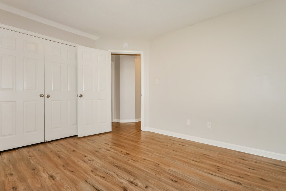 Building Photo - 7896 Jills Creek Dr