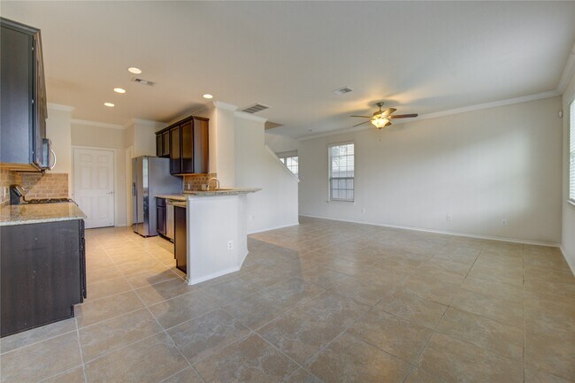 Building Photo - 6442 Haywards Crossing S Cir