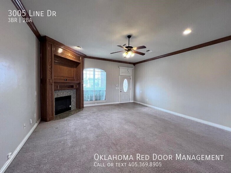 Building Photo - 3005 Line Dr