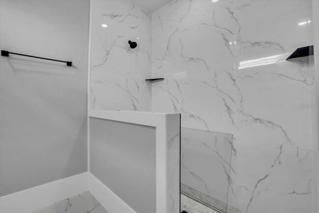 Building Photo - 15018 Oxford Grey Dr