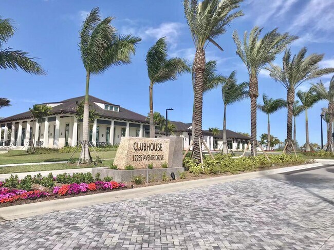 Building Photo - 12724 Nautilus Cir