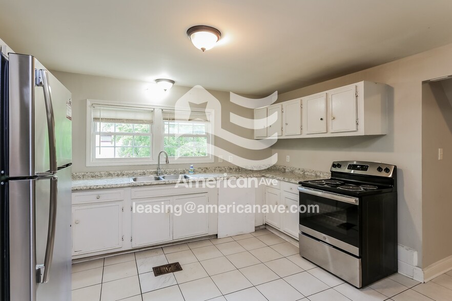 Building Photo - 235#A South Moore Road, 29644; #702470 - 702470