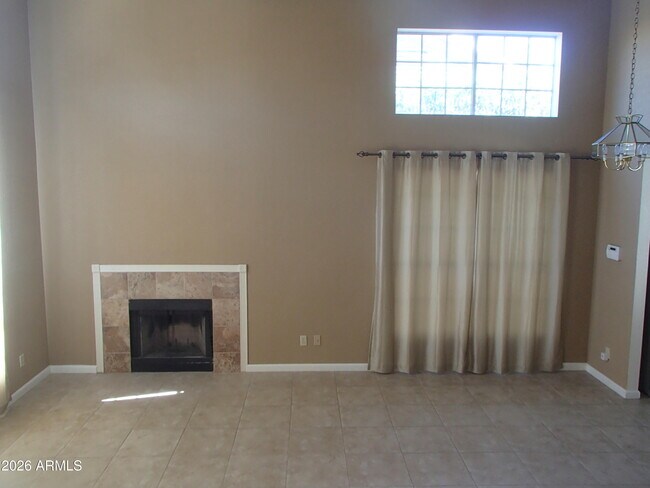Building Photo - 4230 E Brookwood Ct