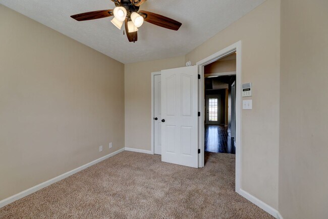Building Photo - 2924 Brewster Drive