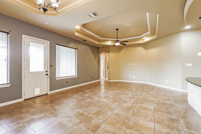 Building Photo - 4 bedrooms, 2,049 square foot only 7.5 mil...