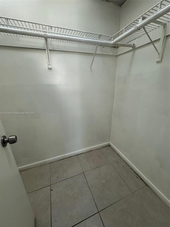 Building Photo - 1503 NW 207th St