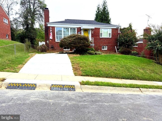 Building Photo - 4116 Ellis St