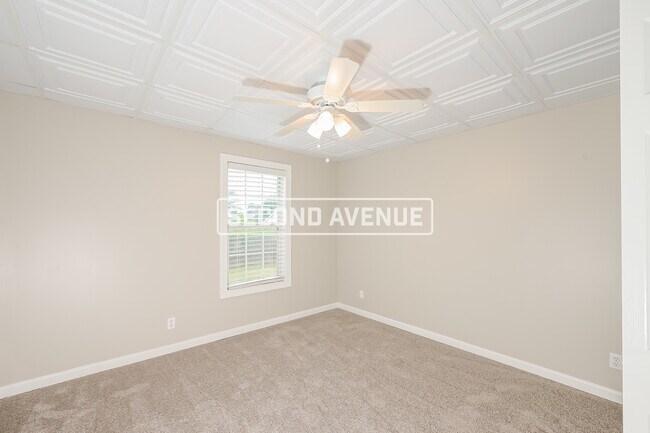 Building Photo - 130 Shenandoah Dr