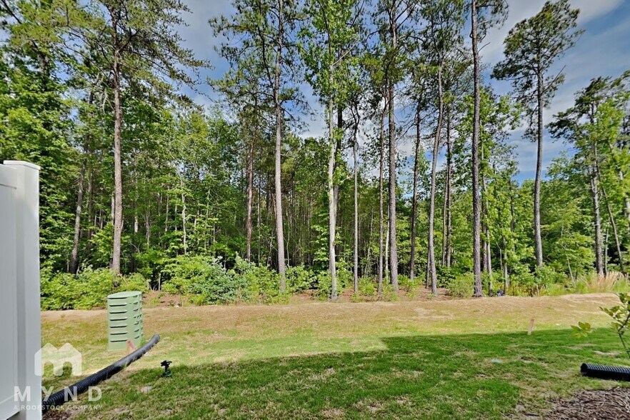 Building Photo - 3019 Fulong Dr