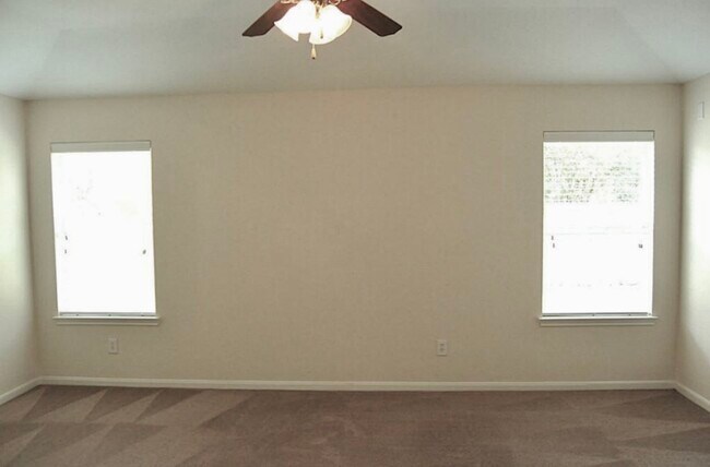 Building Photo - 138 Bryce Branch Cir