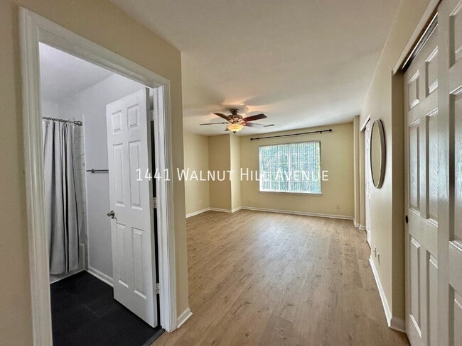 Building Photo - 1441 Walnut Hill Ave