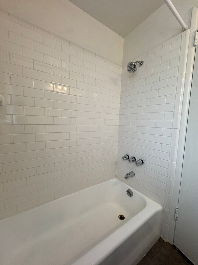 Interior Photo - 3729 Dunn Dr