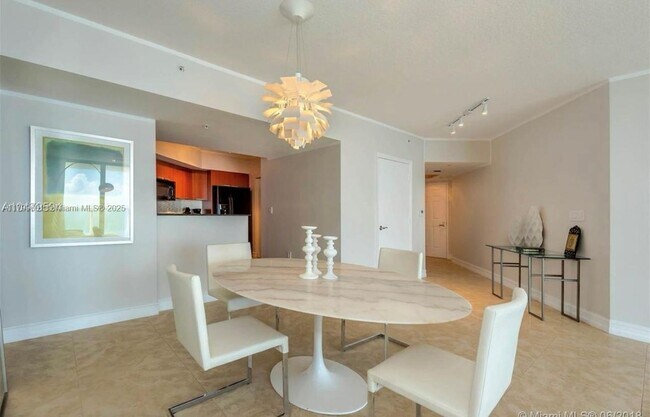 Building Photo - 16699 Collins Ave
