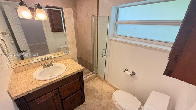 Building Photo - 8820 SW 43rd Terrace