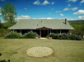 Building Photo - 2077 Stagecoach Canyon Rd