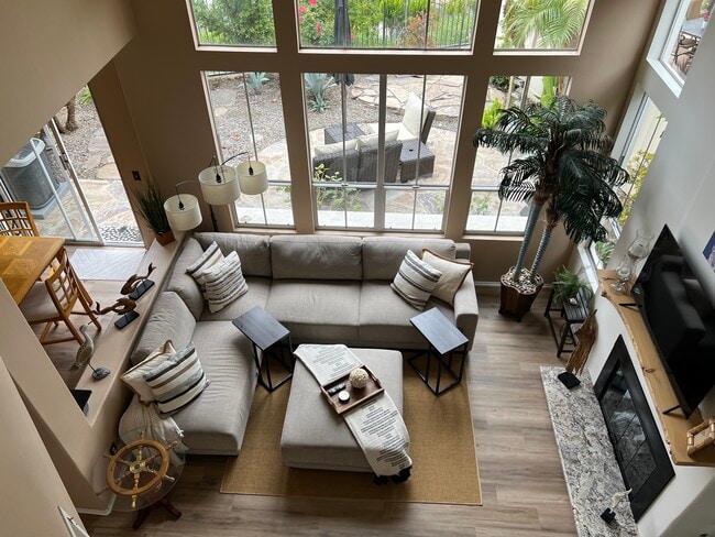 Building Photo - 28801 El Adolfo