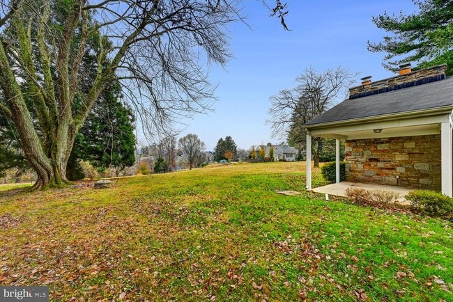 Building Photo - 3925 Dance Mill Rd