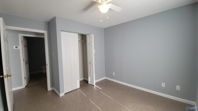 Building Photo - 6117 Melrose Rd NW