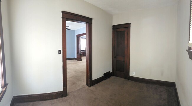 Building Photo - 11301 Florian Ave