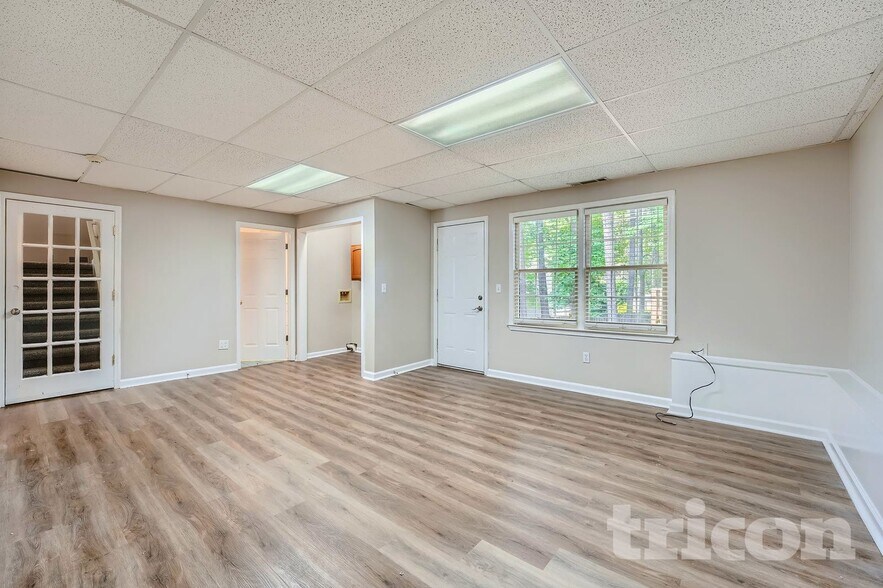 Building Photo - 4994 Sandyhook Ct NW