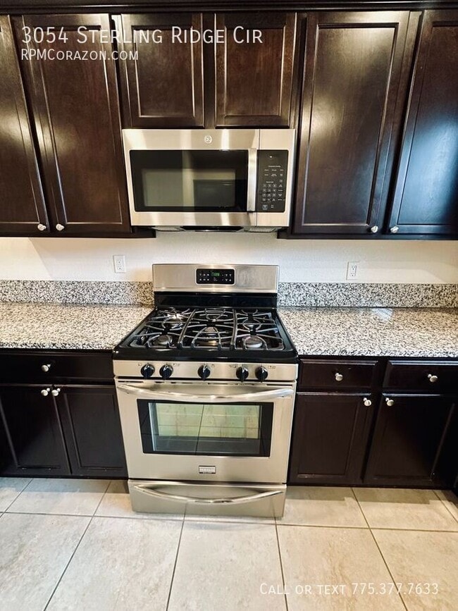 Building Photo - 3054 Sterling Ridge Cir