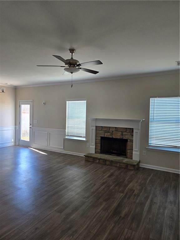 Building Photo - 326 Melody Ln