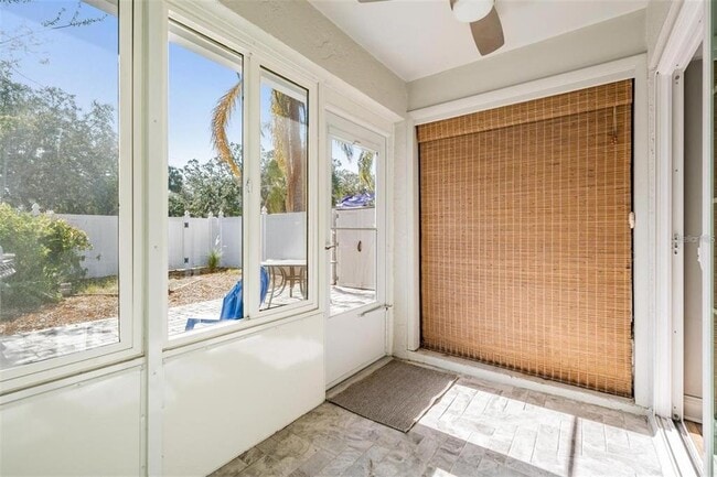 Building Photo - 364 Gloucester St