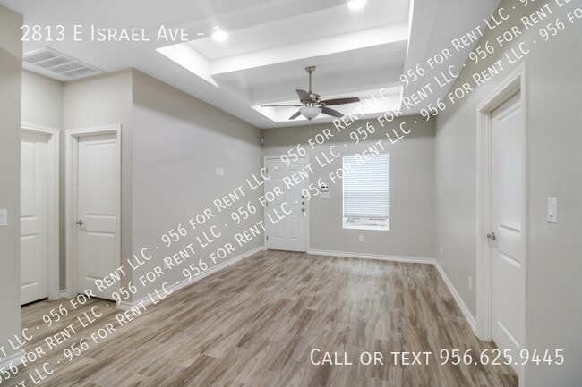 Building Photo - 2813 E Israel Ave