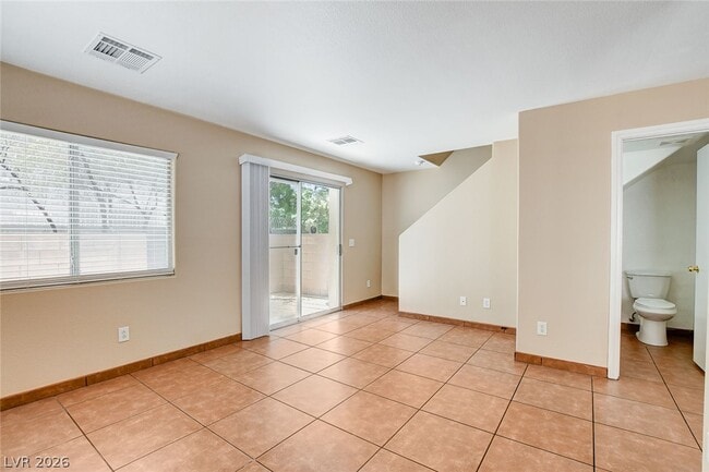 Building Photo - 3290 Dragon Fly St