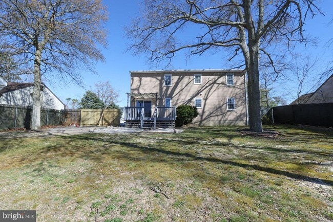 Building Photo - 117 Seaspray Rd