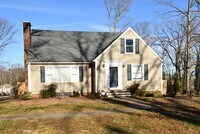 Building Photo - 1253 Brookwood Dr
